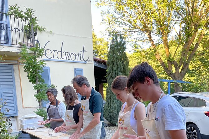 2-Hour Guided Family Pasta or Pizza Cooking Class in Acqui Terme - The meal is part of the value