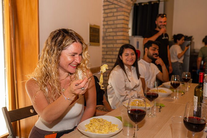2-in-1 Pasta and Tiramisu Cooking Masterclass in Rome - Carbonara or cacio e pepe, the Roman sauce choice