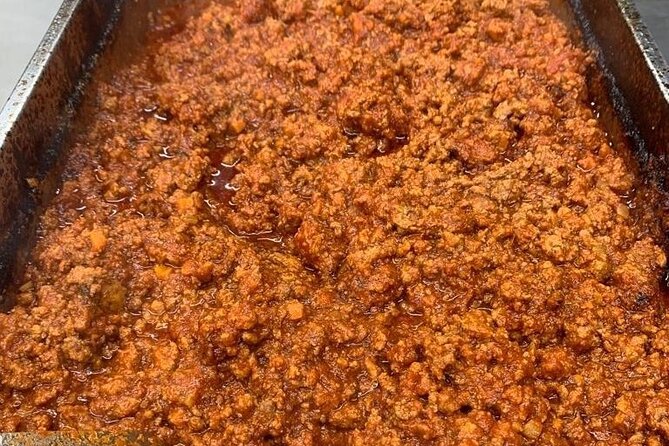 3 hour Lasagna Bolognese cooking class - Building Lasagna With Béchamel, Ragù, and Parmigiano Reggiano