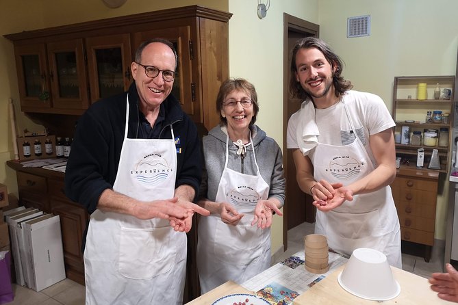 Abruzzo Traditional Pasta Making with 85y old local Grandma - A four-course lunch with the family
