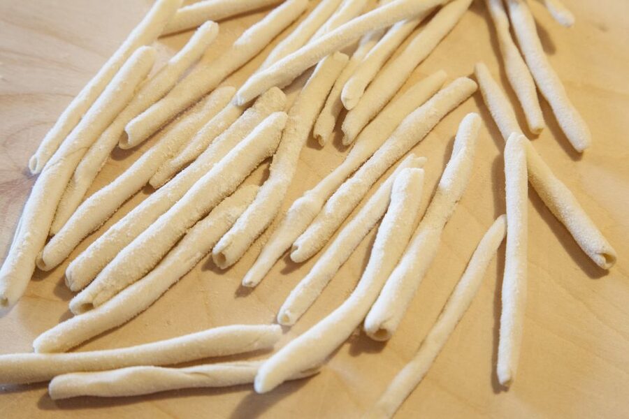 Alberobello: Pasta and Tiramisu Class at a Local's Home - Two pasta dishes, two chances to learn