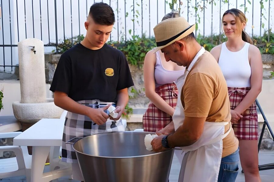 Amalfi: Make Fresh Pasta, Mozzarella, & Tiramisù with Wine - Getting to the hillside farm