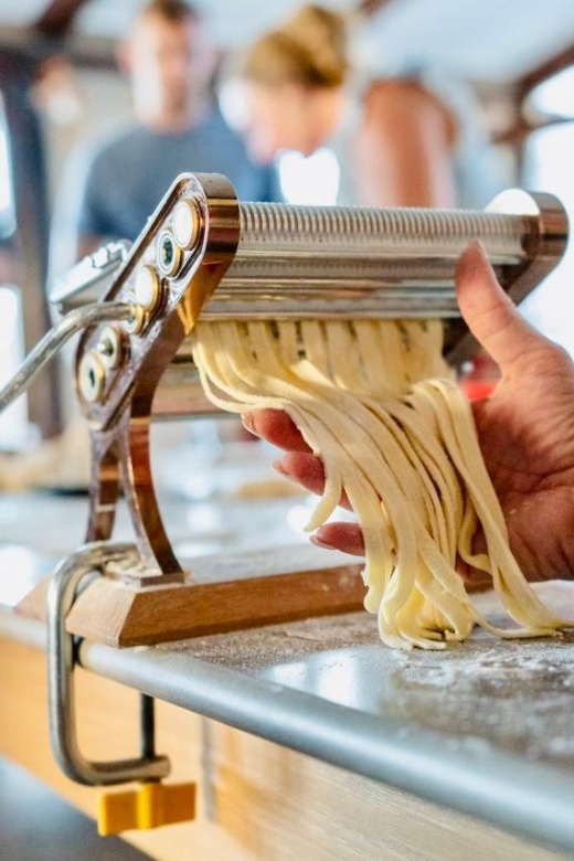 Amalfi: Mozzarella, Fettuccine, and Tiramisù Cooking Class - What this Amalfi cooking class is really like