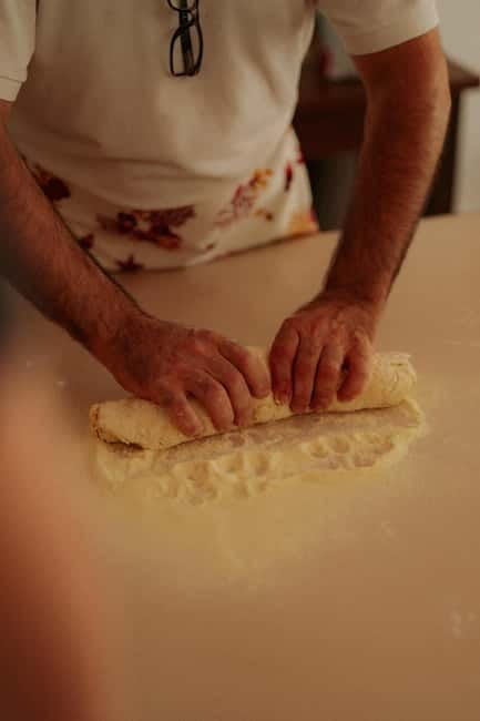 Amalfi: Tagliatelle, Mozzarella & Tiramisù Cooking Workshop - What the $34 price really includes