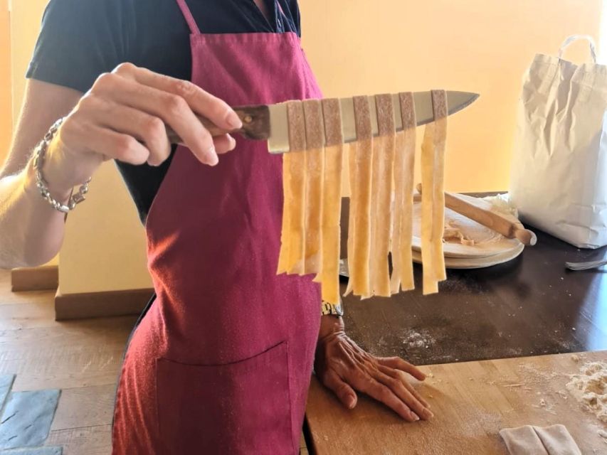 Arezzo: pasta e tiramisù cooking class organic Tuscan farm - Who will enjoy this class most