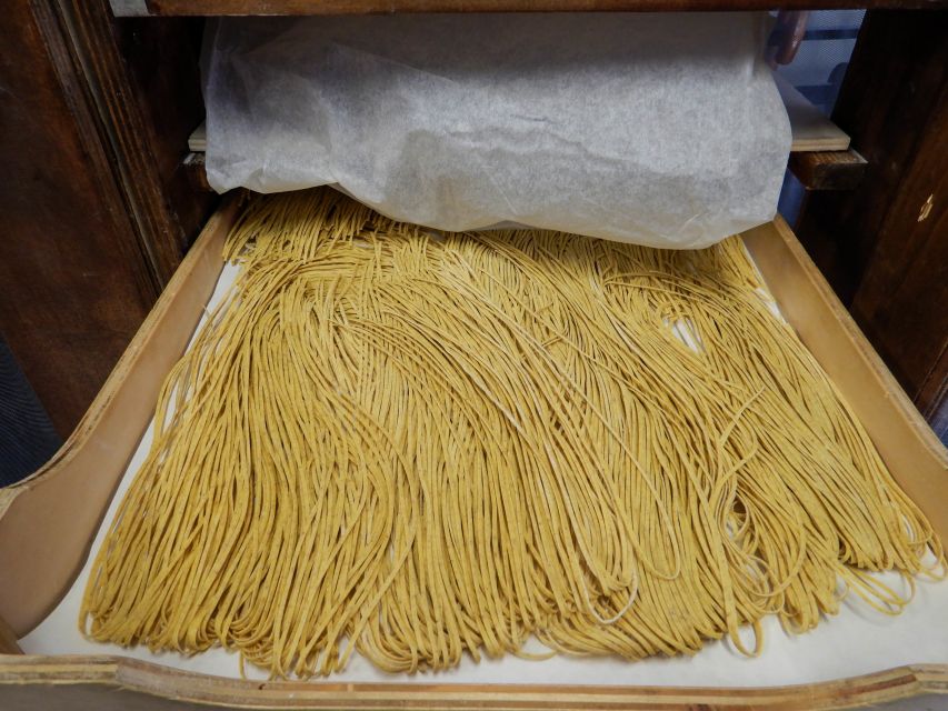 Asti: Pasta & Tiramisu Class at a Local's Home - What you make: two pasta dishes and tiramisu