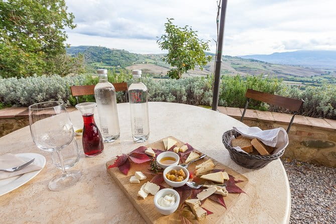 Authentic Pasta Class in Florence - Sauces turn the pasta into dinner