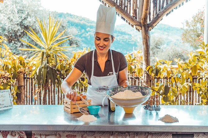 Authentic Pasta Cooking Class in Sorrento with Wine - What makes this Sorrento cooking class worth considering