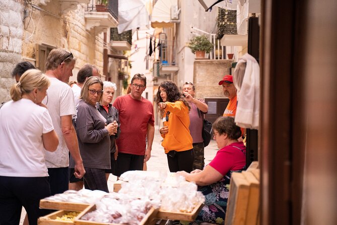 Bari Walking Tour with Pasta Experience - Making orecchiette with a local host