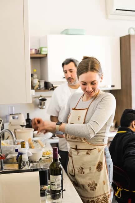 Bologna: 3 Pastas, Tiramisu and Unlimited Wine Tasting - Who should book this experience?