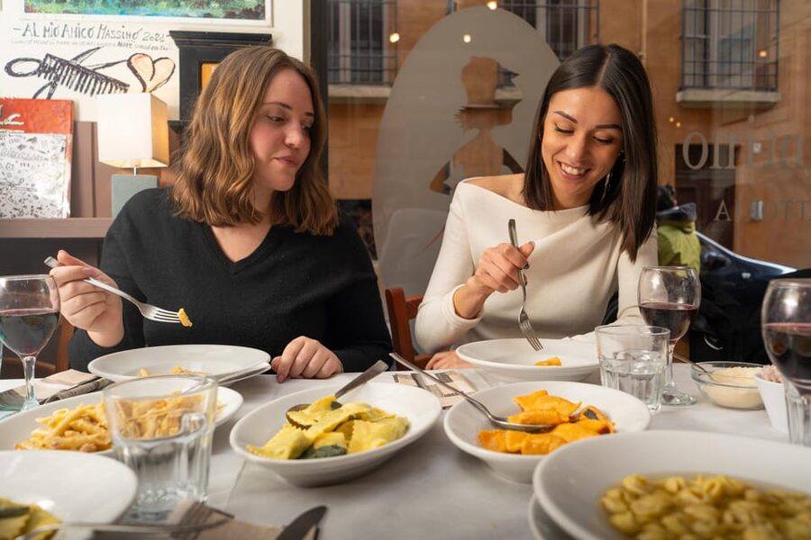 Bologna: Food Tour with Pasta Tasting & Local Specialties - Starting at Piazza di Porta Ravegnana