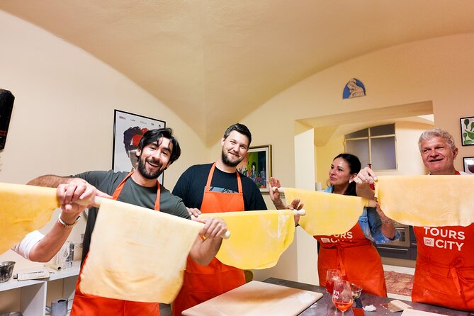 Bologna Local Pasta Cooking Class, Ragu, Spritz, Wine & Gelato - Key points to know before booking