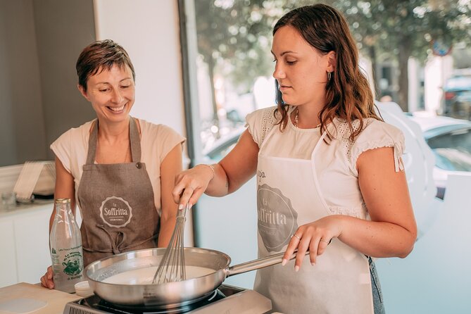 Bologna Original Lasagna and Gelato Class with Aperitif - Why Bologna’s green lasagna matters