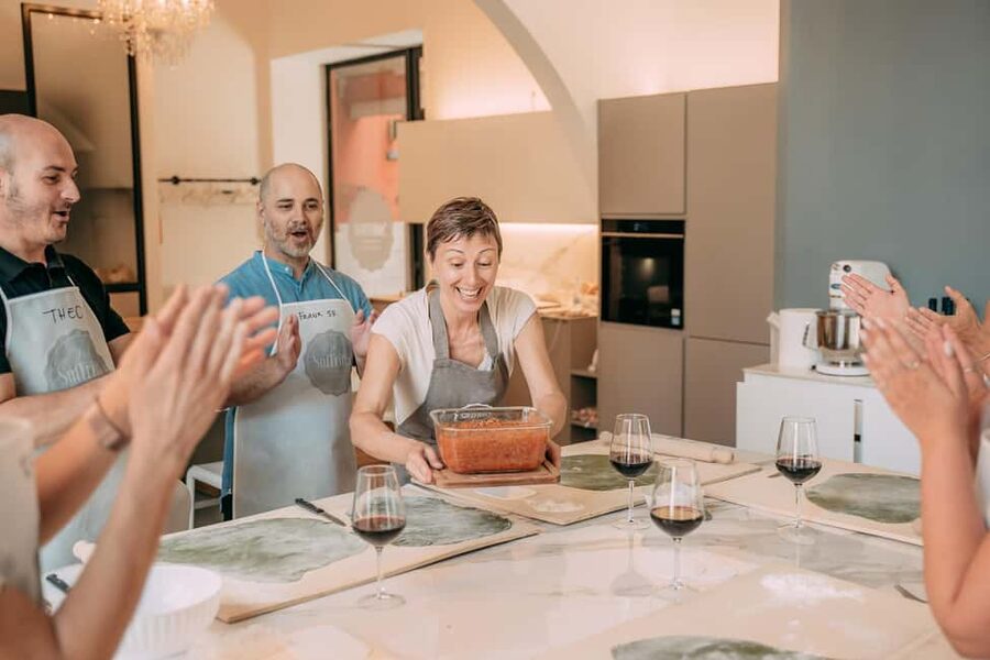 Bologna: Original Lasagna & Gelato Class at a Cooking School - An aperitivo before the meal