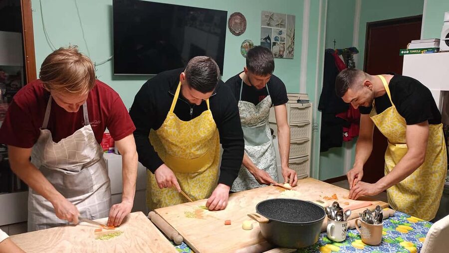 Bologna: Pasta Tagliatelle al Ragu Cooking Class with Wine - The best parts of the Bologna pasta class