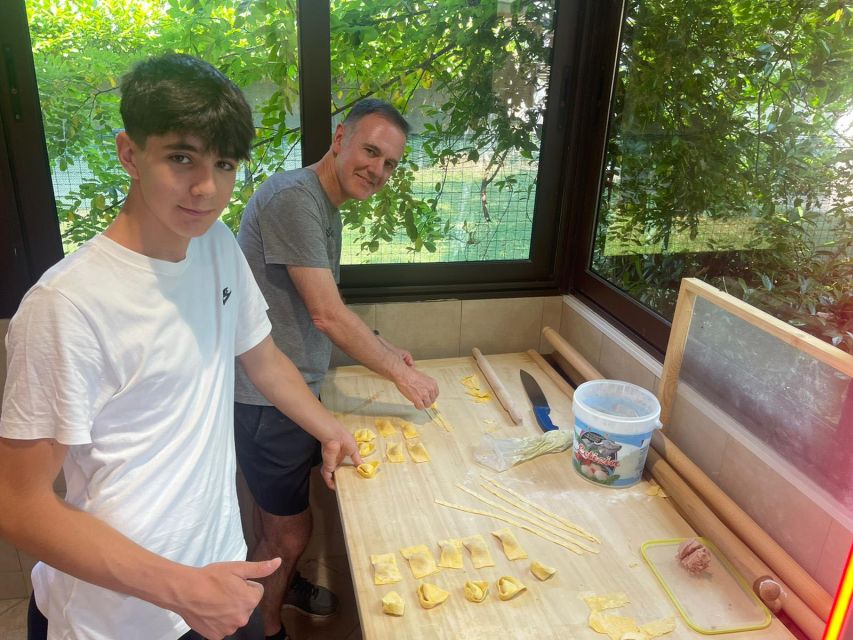 Bologna: Traditional Bolognese Pasta Making with Meal - Arriving at Via Lincoln number 60