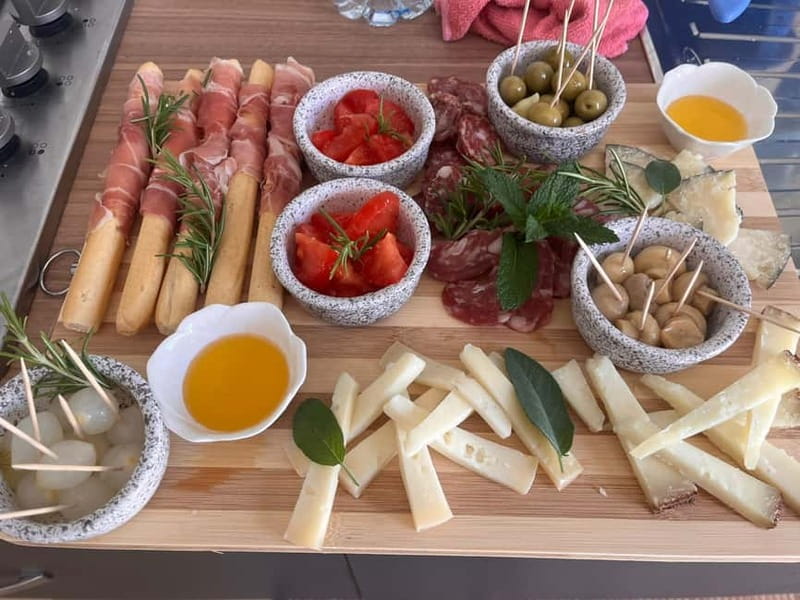 Cagliari Home Cooking Class: Pasta, Wine & Sardinian Flavors - Who Should Book This Experience?