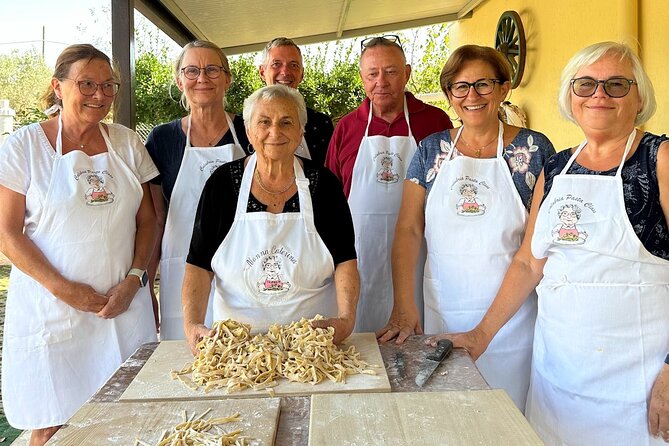 Calabria Pasta Class - From the worktable to the family garden