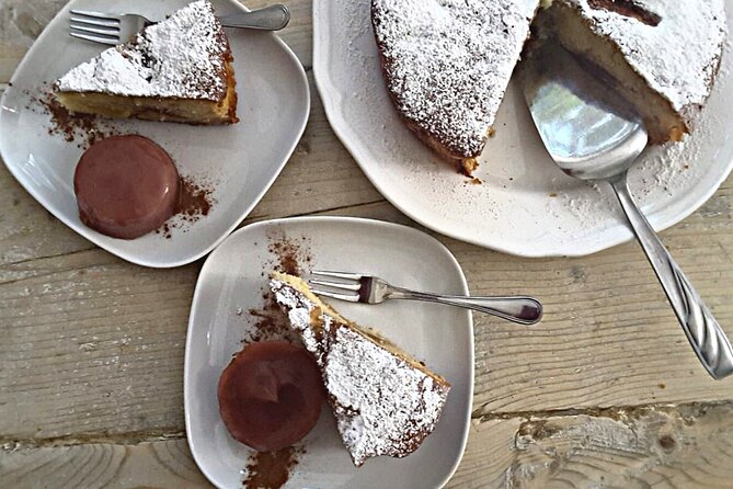 Catania Home Cooking: Pistachio Ravioli, Sicilian Pasta & Wine - Dessert: cannolamisù and other Sicilian endings