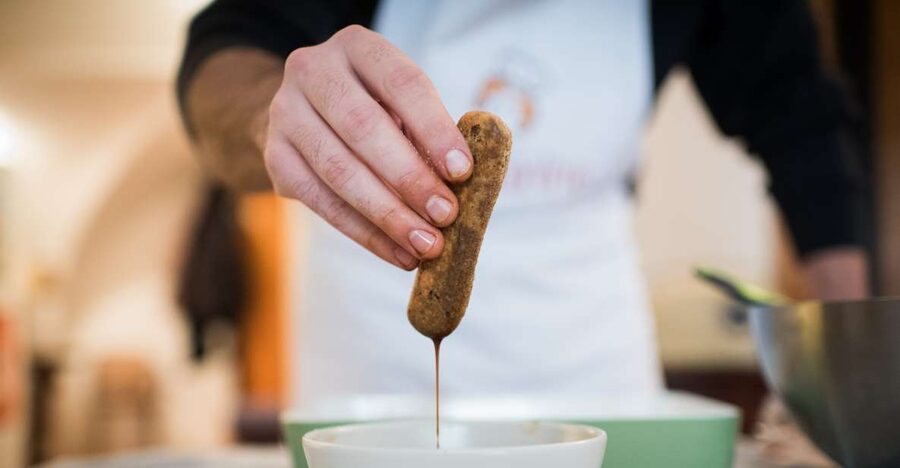 Catania: Pasta & Tiramisu Cooking Class at a Local's Home - Key points to know before booking