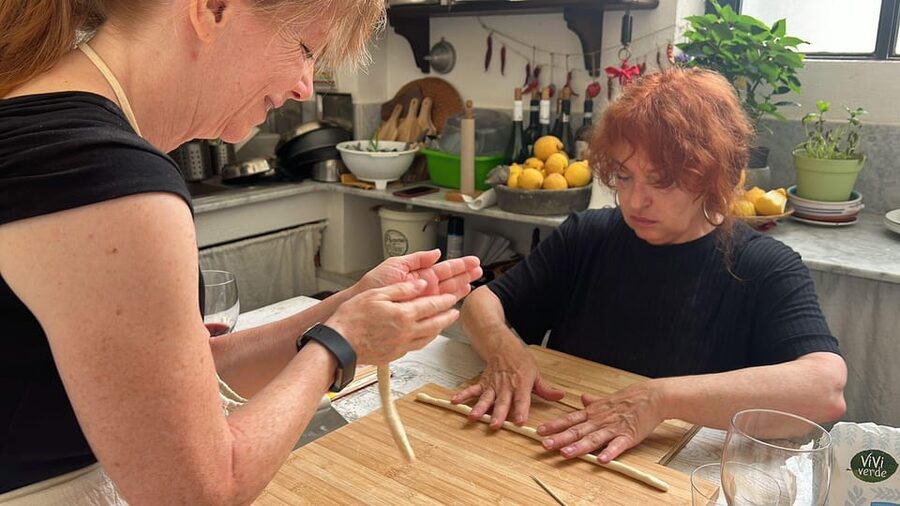 Catania: Pistachio Ravioli, Pasta Home Cooking Class w/ Wine - Rolling dough and learning the Sicilian method