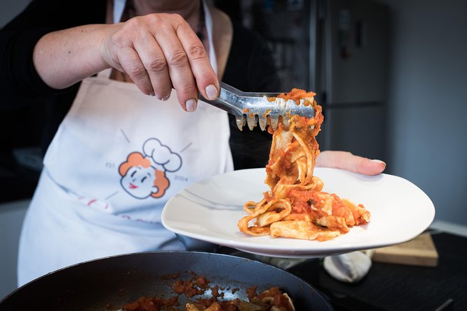 Cesarine: Fresh Pasta Class & Meal at Local's Home in Lucca - The address issue deserves attention