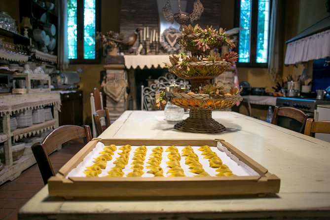 Cesarine: Small group Pasta and Tiramisu class in Modena - Lunch or Dinner in a Group of Twelve