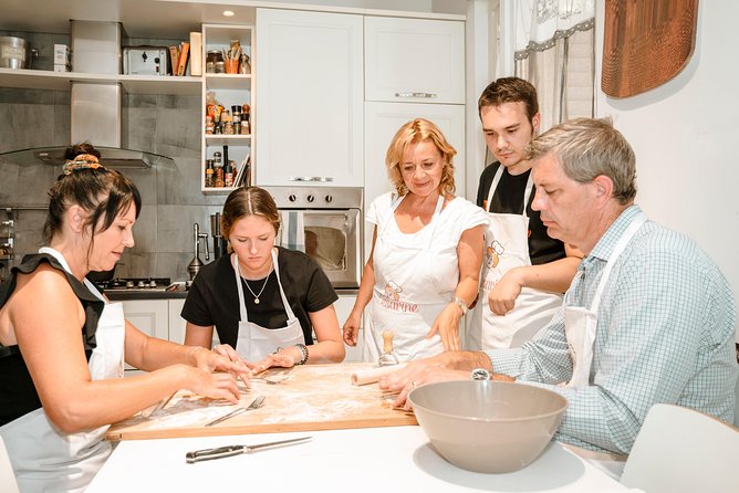 Cesarine: Small group Pasta and Tiramisu class in Montepulciano - Learning Tiramisu Without Making It Fussy