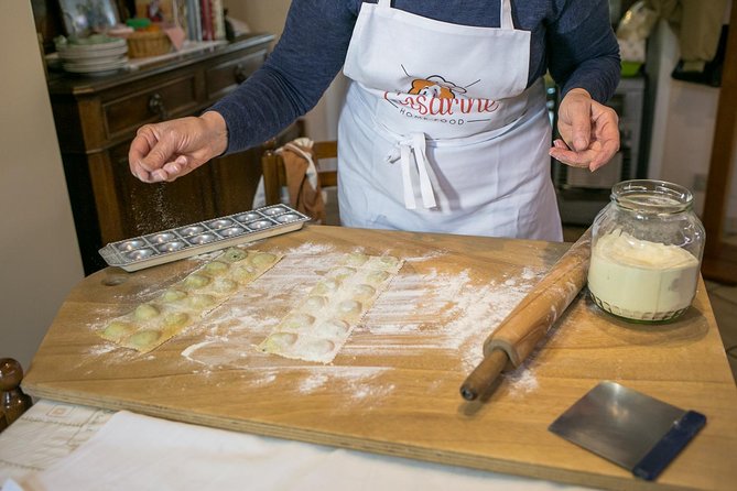 Cesarine: Small group Pasta and Tiramisu class in Montepulciano - Starting With Bruschette, Prosecco, and Tuscan Snacks