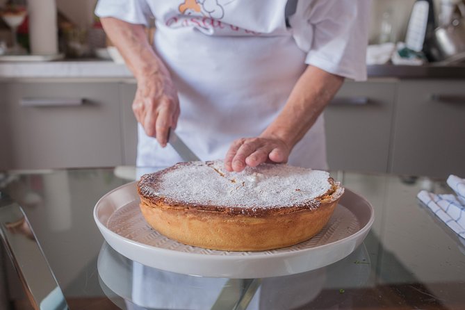 Cesarine: Small Group Pasta and Tiramisu Class in Sorrento - Making gnocchi alla sorrentina by hand