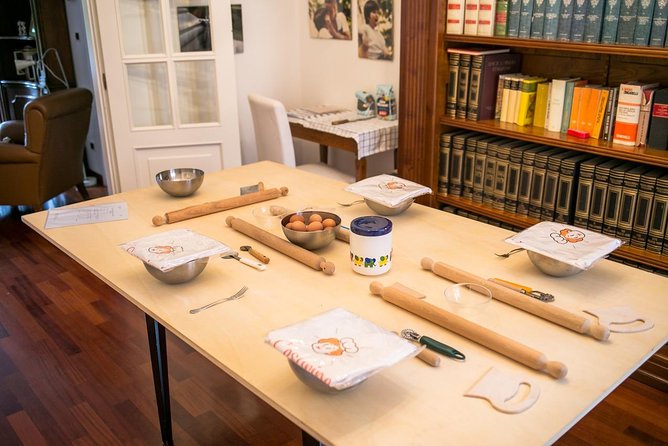 Cesarine: Small group Pasta and Tiramisu class in Treviso - A cooking class built around Treviso’s two best-known dishes