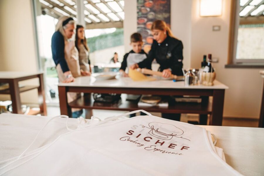 Chianti: Fresh Pasta Class With Lunch or Dinner - Seasonal ingredients and sauces you prepare yourself