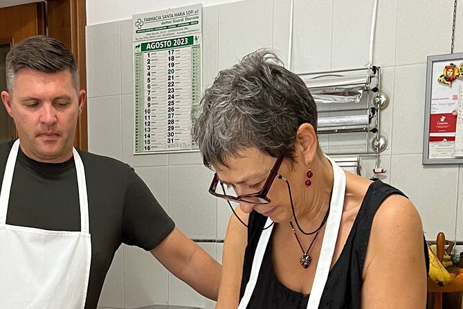 Civitavecchia Private Cooking Course to Make Pasta - Spaghetti alla chitarra and the pasta guitar