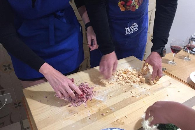 Colorful Pasta Tagliatelle and Ravioli Cooking Class near Arezzo - Key Points Before You Book