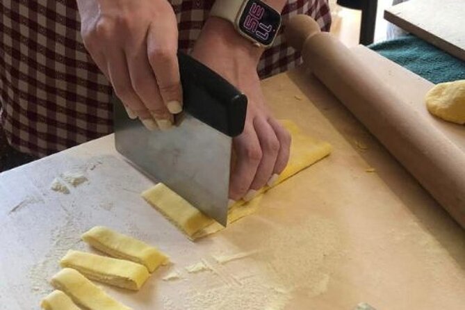 Colorful Pasta Tagliatelle and Ravioli Cooking Class near Arezzo - What to Bring and How to Prepare