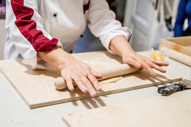 Cooking class and home made pasta in Florence with LA VIVANDIERA! - Tiramisù and panna cotta finish the lesson