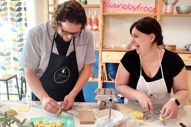 Cooking Class : Fresh pasta and TIRAMISÙ with Lake Garda wines - Local wines and the social side of the class