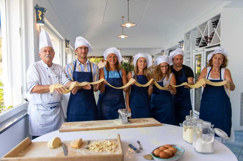 Cooking class: How to make Ravioli, Tagliatelle & Tiramisù! - Arriving at La Gavitella from Positano or Praiano