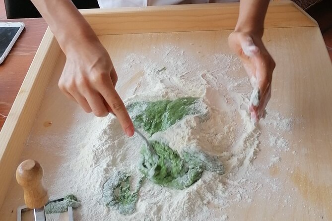 Cooking Class in your accommodation: Fresh handmade pasta - Tagliatelle: the familiar pasta with a fresh texture