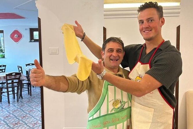 Cooking class with Pasta, mozzarella and Tiramisu with wine - What you make during the three-hour class