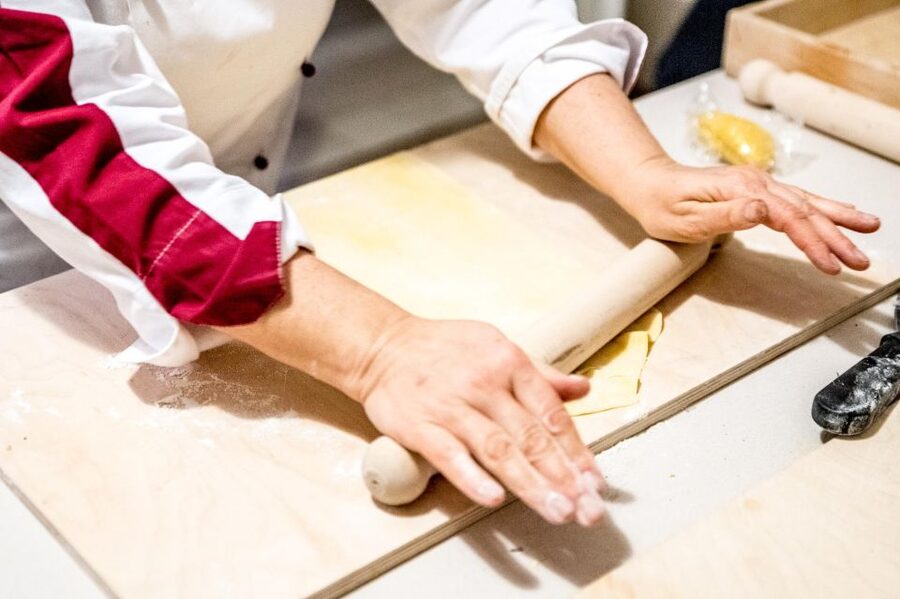 Cooking Lesson: Neapolitan pasta homemade - What this Naples pasta class is really about