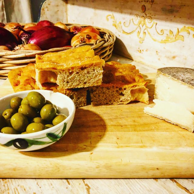 Cortona: Pasta and Pizza Cooking Class - Timing, Language, and Cancellation Details