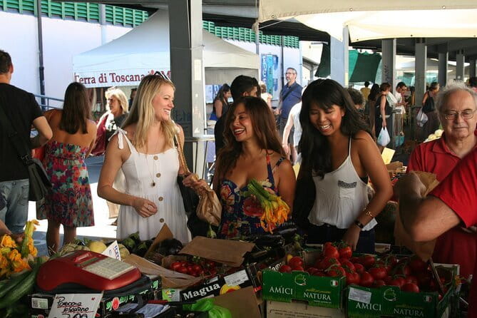 Dolce Vita by Day Market Tour & Pasta Making Class - Key points at a glance