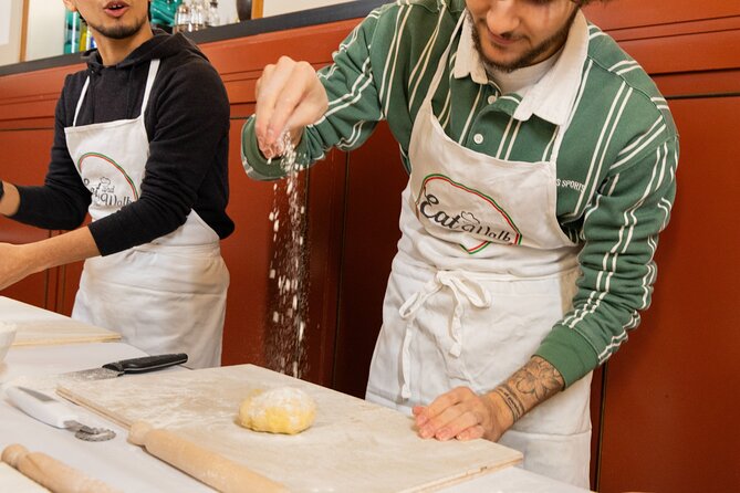 Enjoy Spritz and Pasta Making in Piazza Navona - The setting and the limits of authenticity