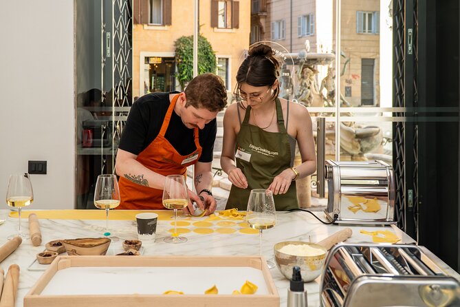 Farmer's Market and Pasta Making with Italian Wine - From Campo de’ Fiori market to the Roman table