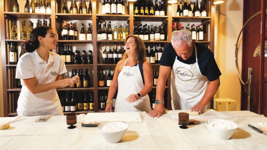 Fettuccine, Ravioli and Tiramisu Pasta Making in Rome - Meeting at Gusto Restaurant in central Rome