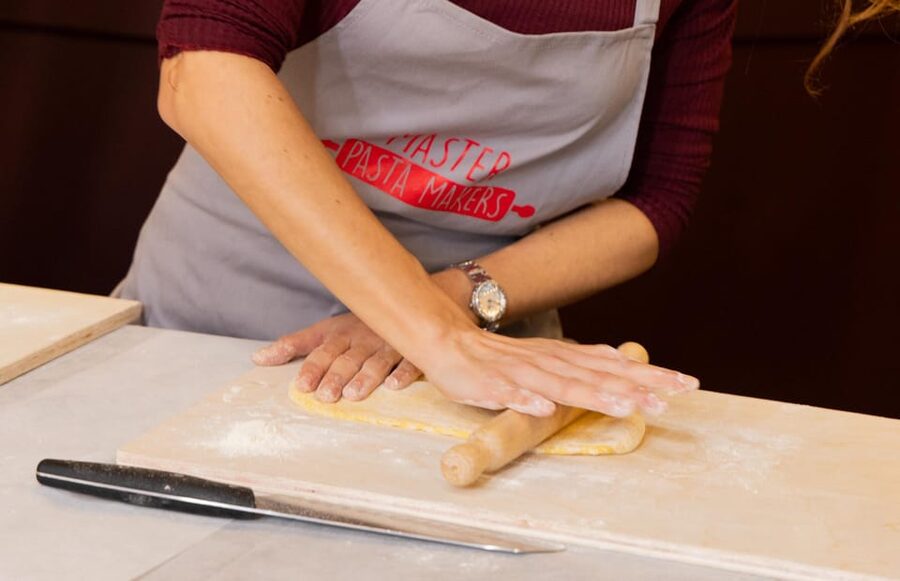 Fettuccine & Tiramisu Masterclass: Pasta & Dessert - A Rome cooking class with a meal at the end
