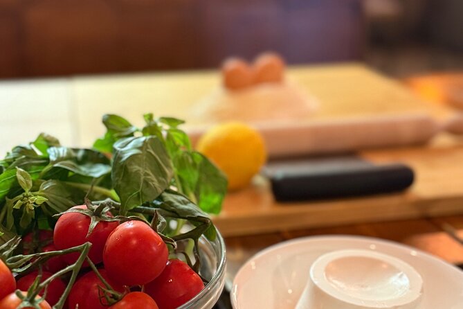 Florence; Cooking Course Pasta/Tiramisu and Lots of Wine - Wine, lunch, and the social side of the class