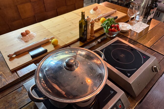 Florence; Cooking Course Pasta/Tiramisu and Lots of Wine - A teaching style suited to first-time cooks