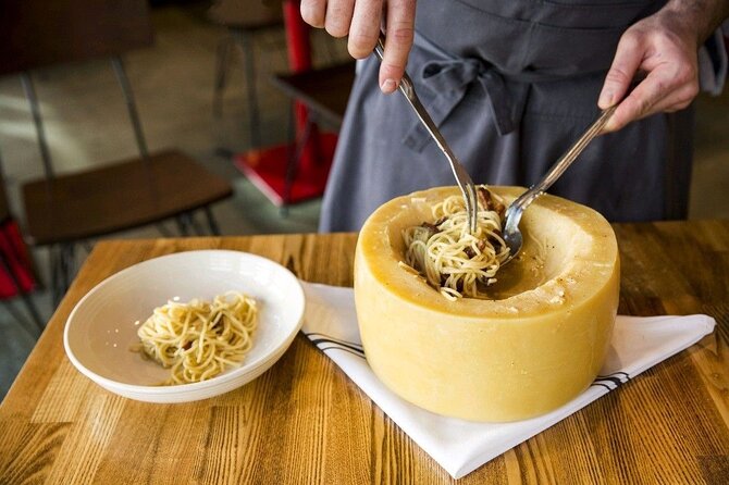 Florence: Flambé Cheese Wheel Truffle Pasta Class & Tiramisù - Arriving at Via de’ Bardi at 6:25 pm
